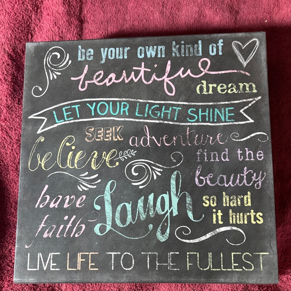 Inspirational Chalkboard Art Box - Multicolor
